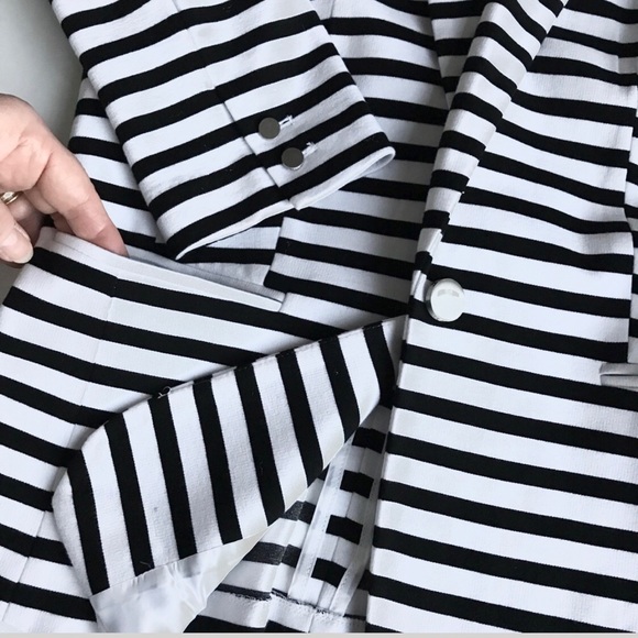 🌿Banana Republic Blazer - Picture 5 of 8